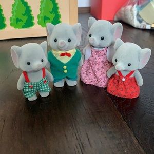 Elephant Family Calico Critters